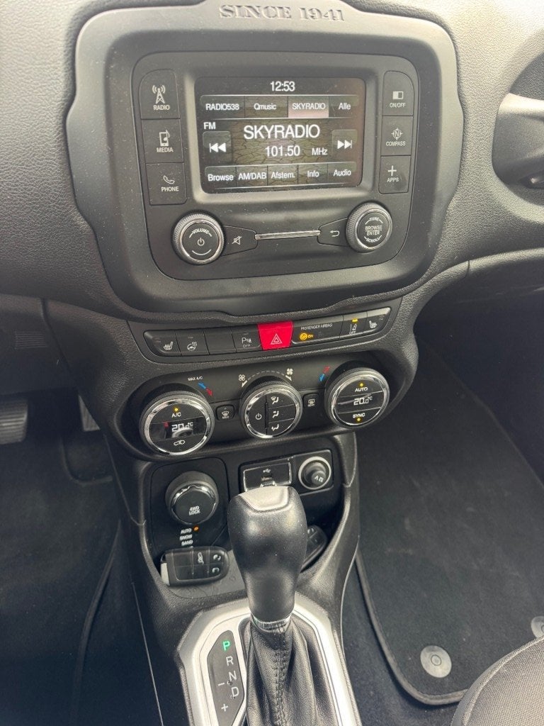 Jeep RENEGADE 1.4 MultiAir 75th Anniversary AWD VERHOOGD NET, Auto's, Jeep, Gebruikt, Euro 6, 4 cilinders, 14 km/l