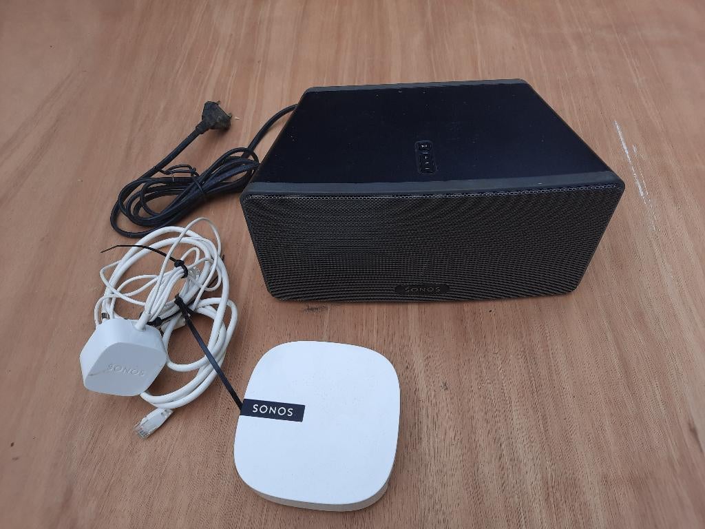 sonos speaker + wifi versterker, Audio, Tv en Foto, Versterkers en Receivers, Ophalen of Verzenden, Gebruikt, Overige merken