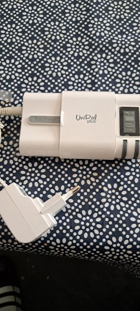 Hähnel UniPal Plus Universele Batterijlader, Ophalen of Verzenden