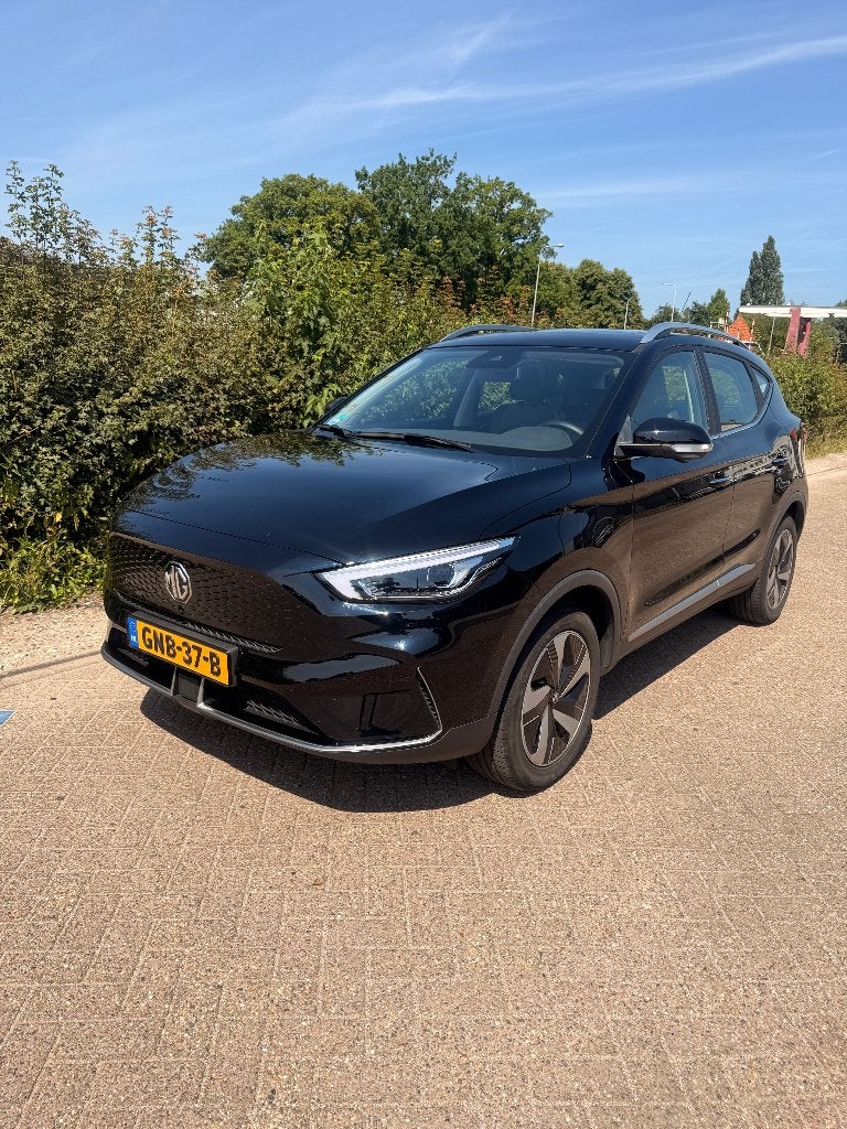 MG ZS EV 2022 Luxury 50KW | 3 jaar fabrieksgarantie |, Auto's, MG, Zwart, ZS, Zwart, 525 min