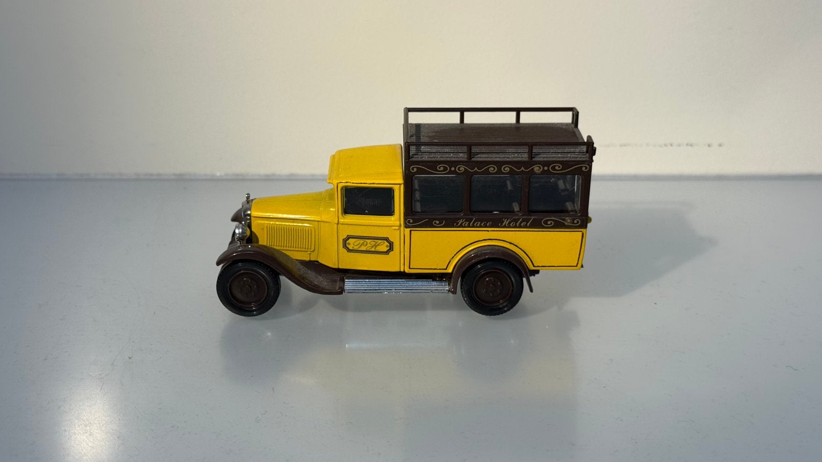 Solido Citroën C4F 1930 1:43, Hobby en Vrije tijd, Ophalen of Verzenden, Zo goed als nieuw, Auto, Solido