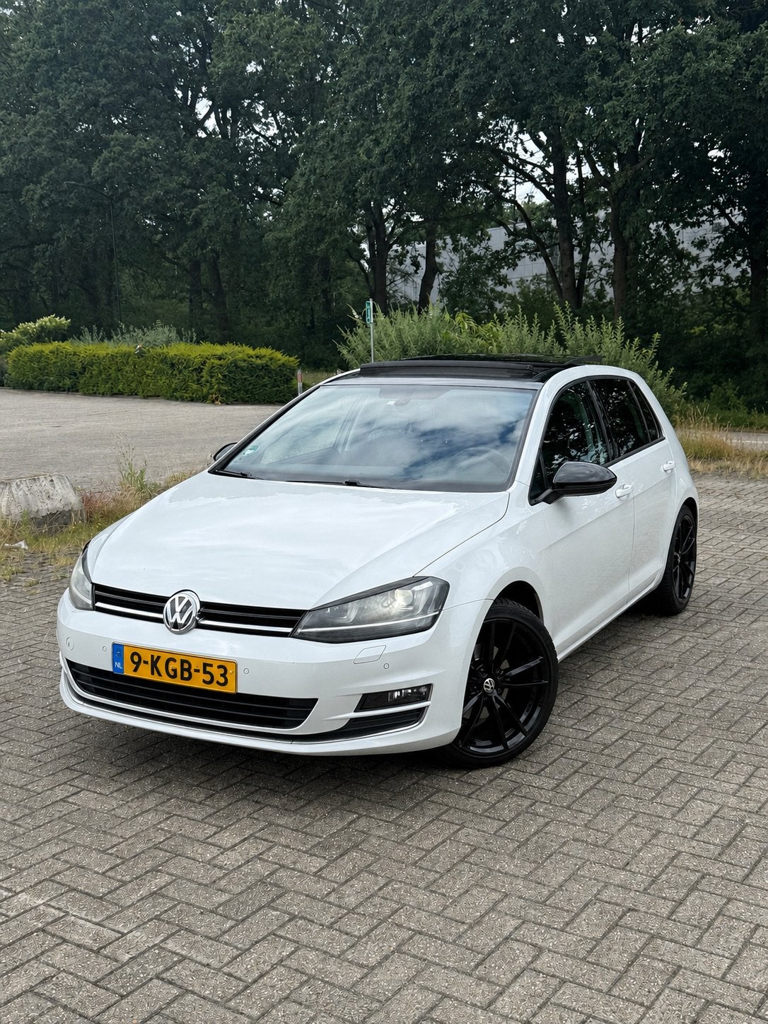 Volkswagen Golf 1.4 TSI   HIGHLINE / XENON/ PANO / CRUISE, Voorwielaandrijving, 4 cilinders, 1395 cc, Handgeschakeld