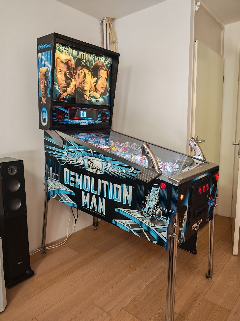 Williams Demolition Man flipperkast in vrijwel nieuwstaat, Ophalen, Williams, Zo goed als nieuw, Dot-matrix
