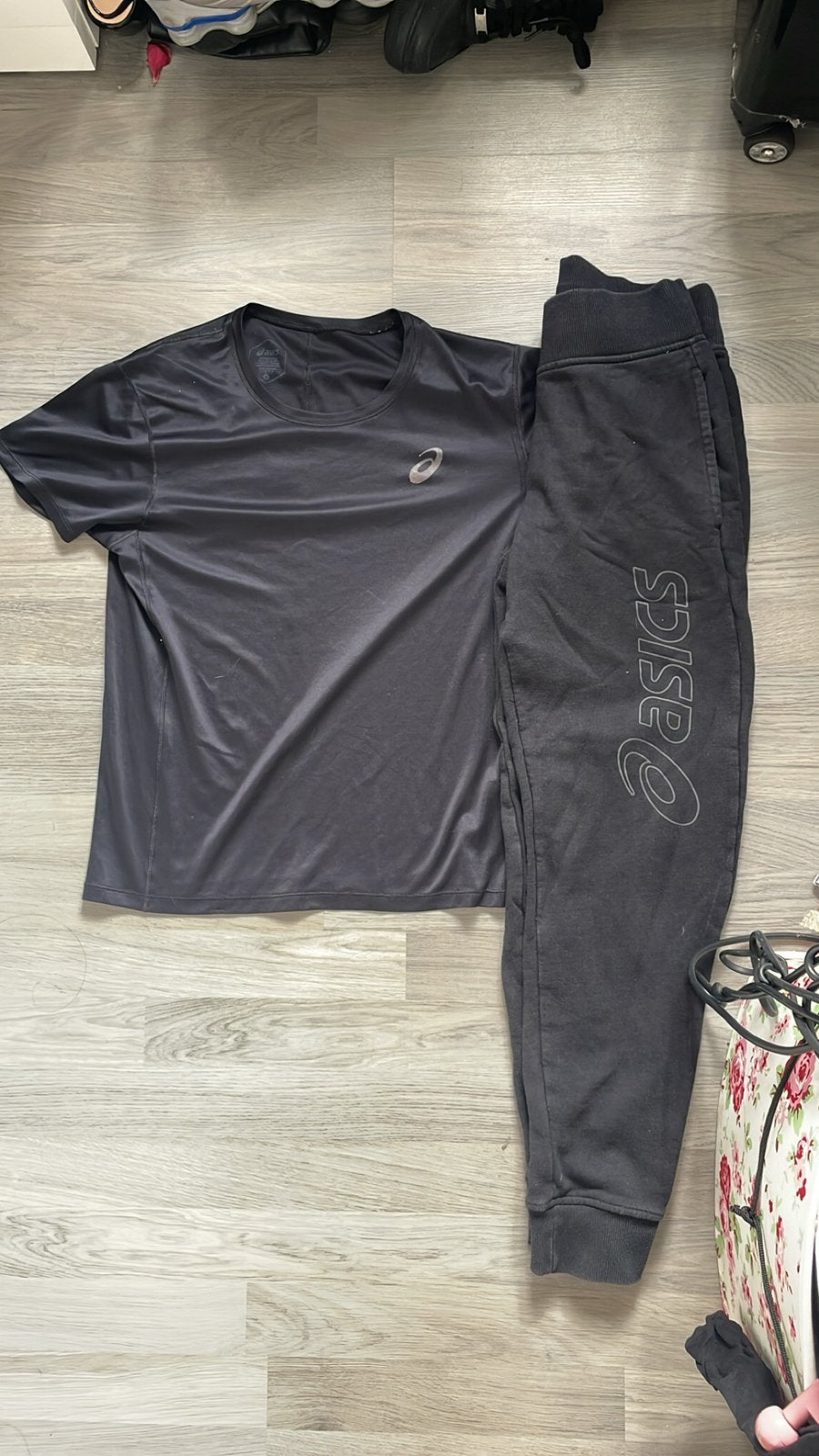 Asics broek en shirt, Verzenden, Zo goed als nieuw, Zwart, Algemeen