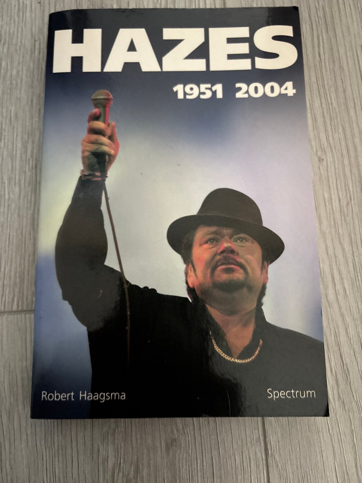 Hazes 1951-2004 - Het levensverhaal van een volkszanger, Verzenden, Zo goed als nieuw, Film, Tv en Media