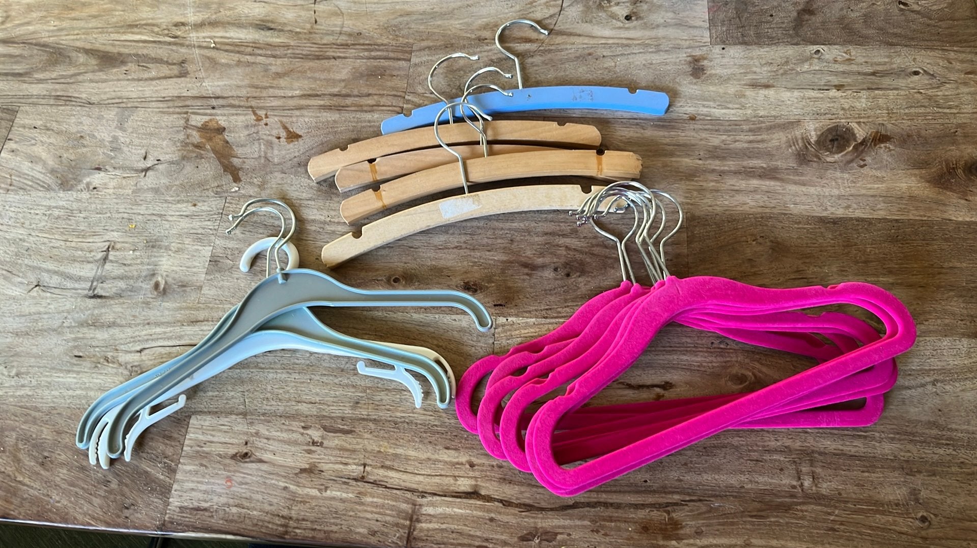 Kledinghangers kinderen, Ophalen, Gebruikt, Hout, Kinderen