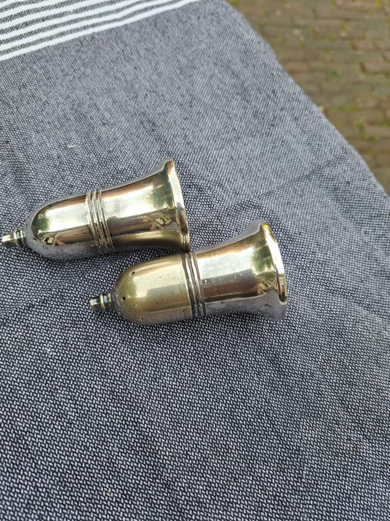 Verfijnd vintage zilverkleurig peper&zout espna sheffield, Antiek en Kunst, Antiek | Goud en Zilver, Ophalen of Verzenden