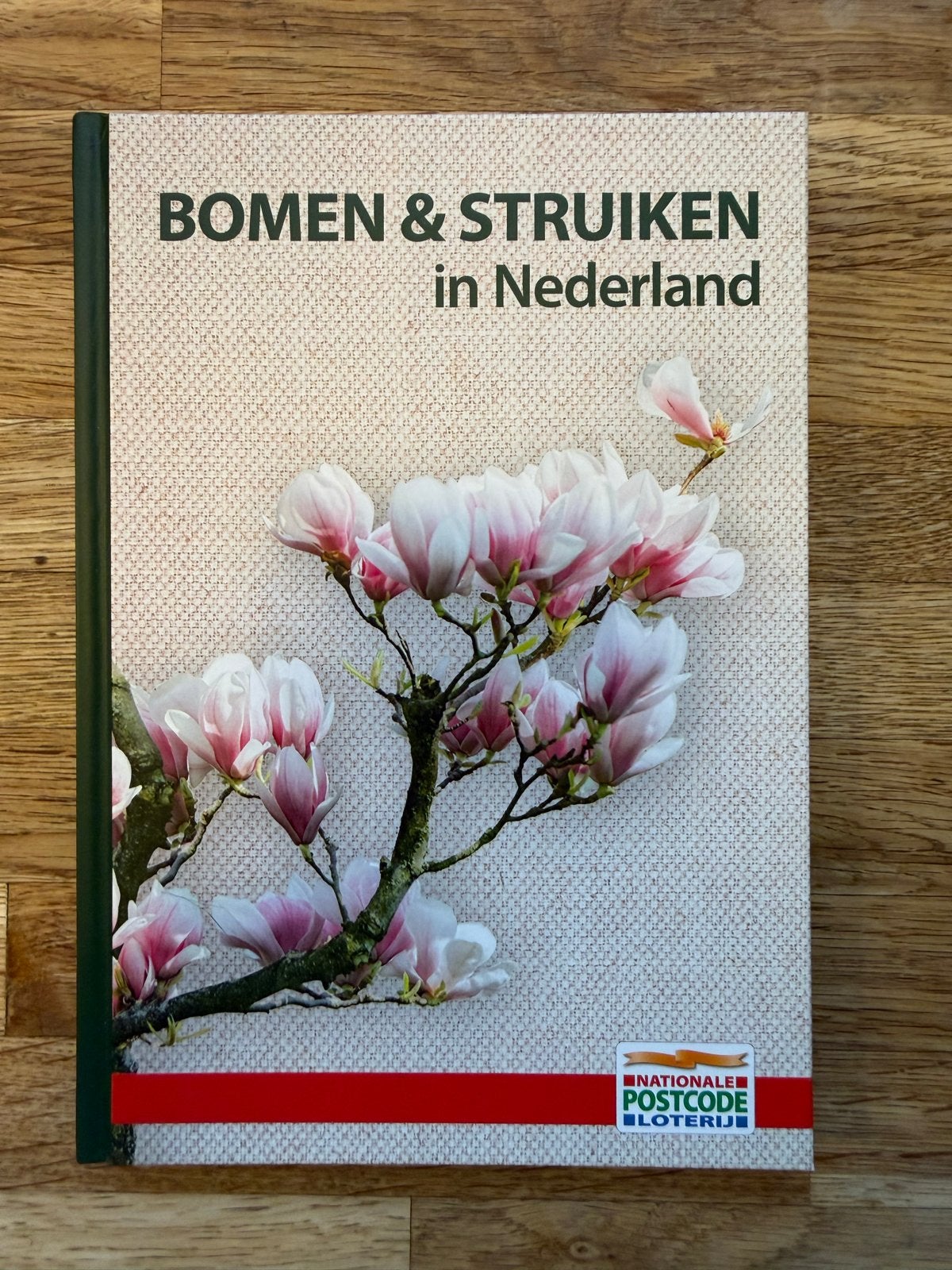 Bomen & Struiken in Nederland - Nationale Postcode Loterij, Ophalen of Verzenden, Zo goed als nieuw, Bloemen, Planten en Bomen