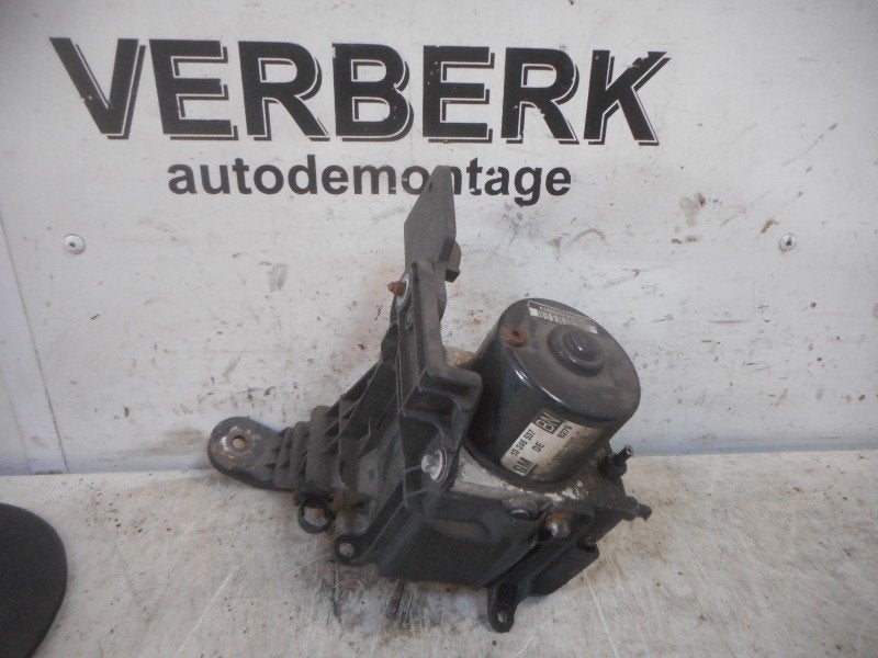 Abs Pomp Opel Astra H GTC (L08) (2005-08/2010-10) 13246537BN, Gebruikt, Bahnhofsplatz, Rüsselsheim am Main 65423, , Duitsland