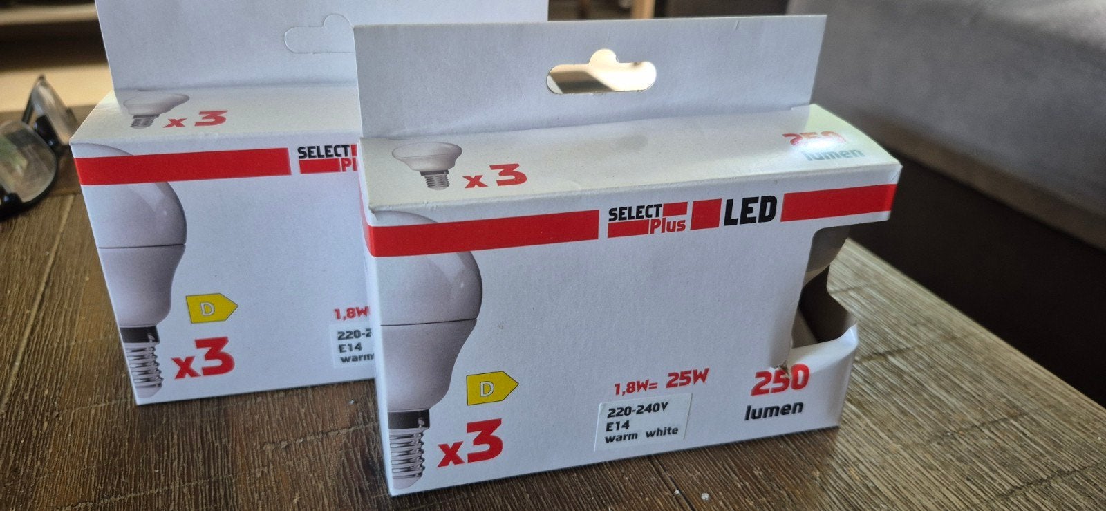 Nieuwe LED lampen E14 warm wit 1.8W, Led-lamp, E14 (klein), Nieuw, Ophalen of Verzenden