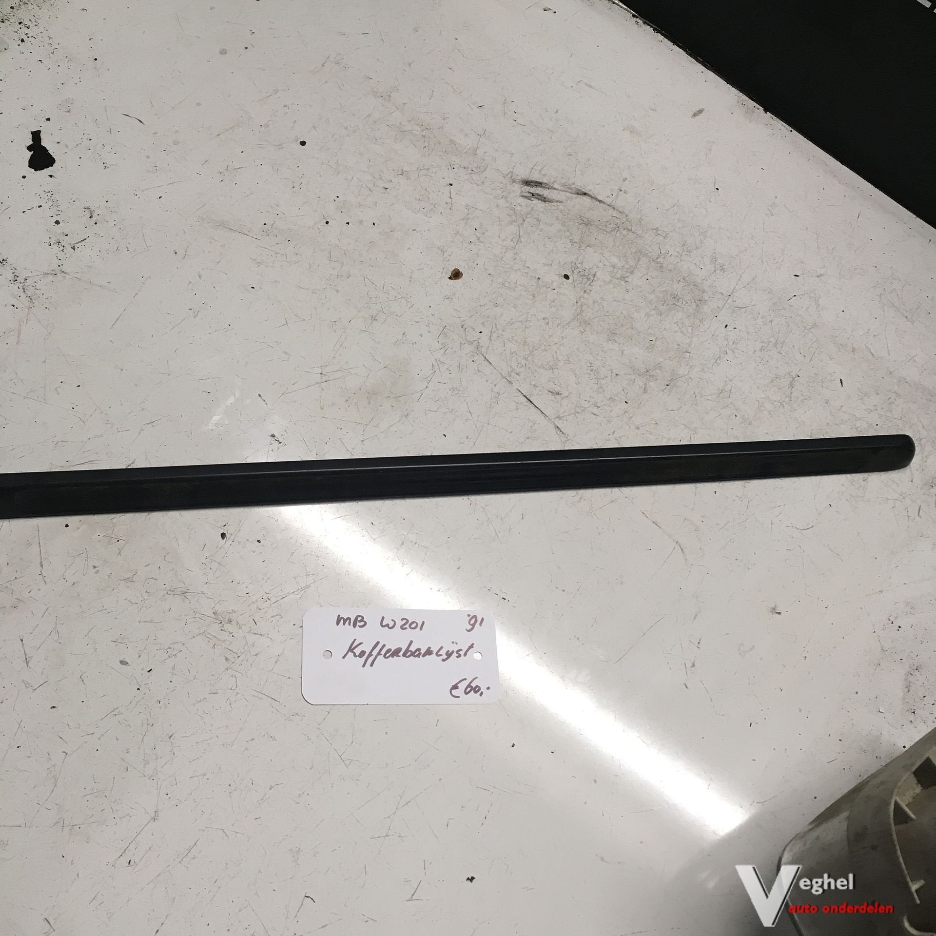 Mercedes W201 1991 Kofferbaklijst, Gebruikt, -, -, Ophalen of Verzenden