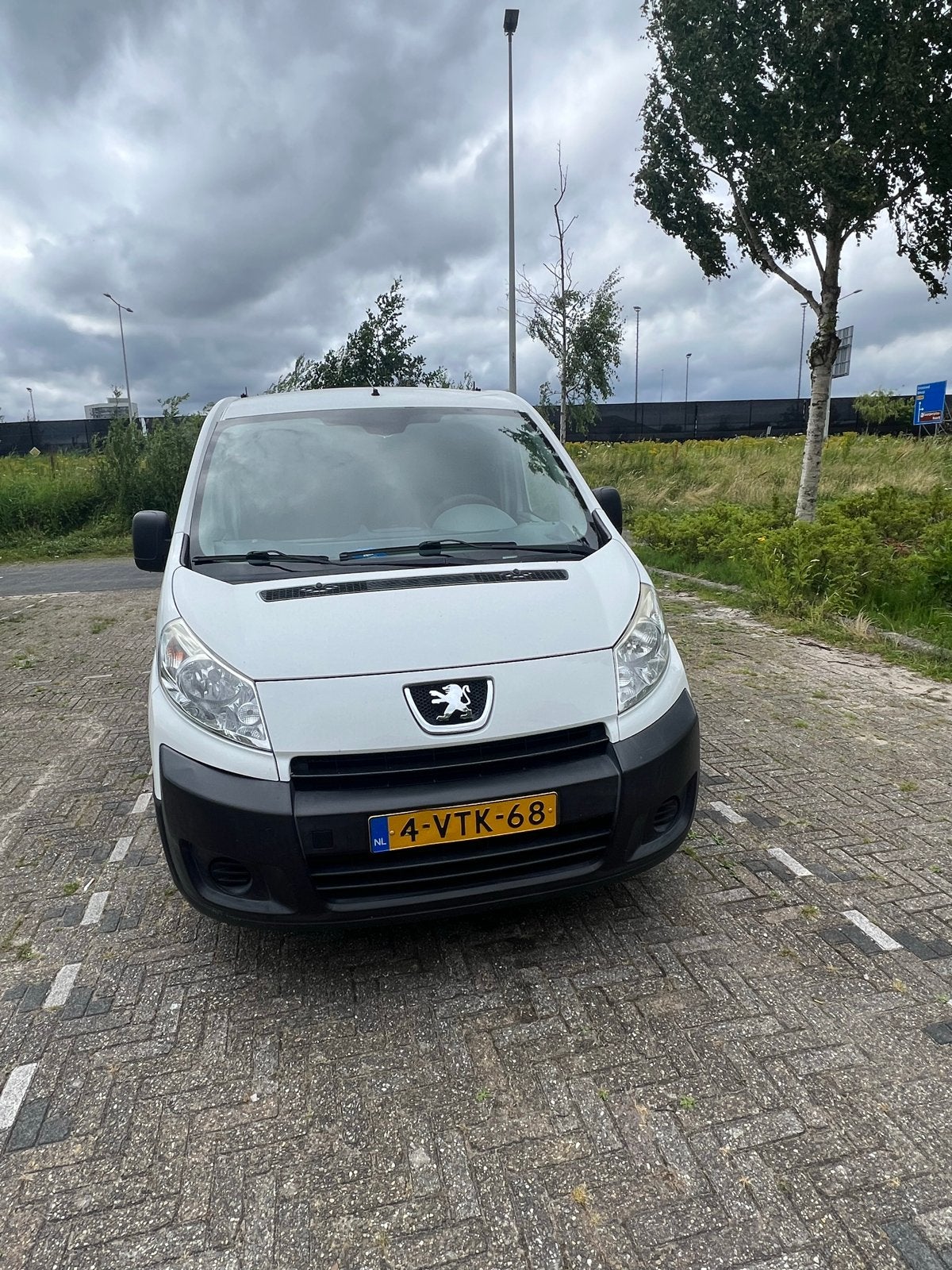 Peugeot Expert 1.6 HDI 66KW BV 2012, Auto's, Voorwielaandrijving, Euro 5, Zwart, 4 cilinders