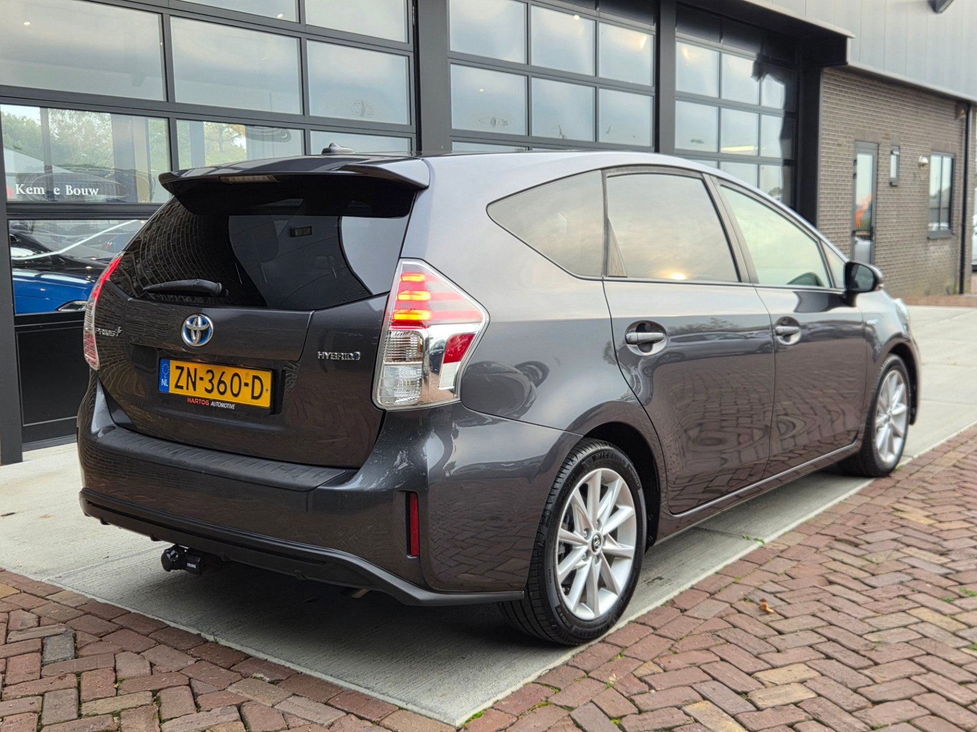 Toyota Prius + 1.8 Dynamic | 1/2 Leer | Navi | Camera | Stoe, Gebruikt, 4 cilinders, 7 stoelen, Origineel Nederlands