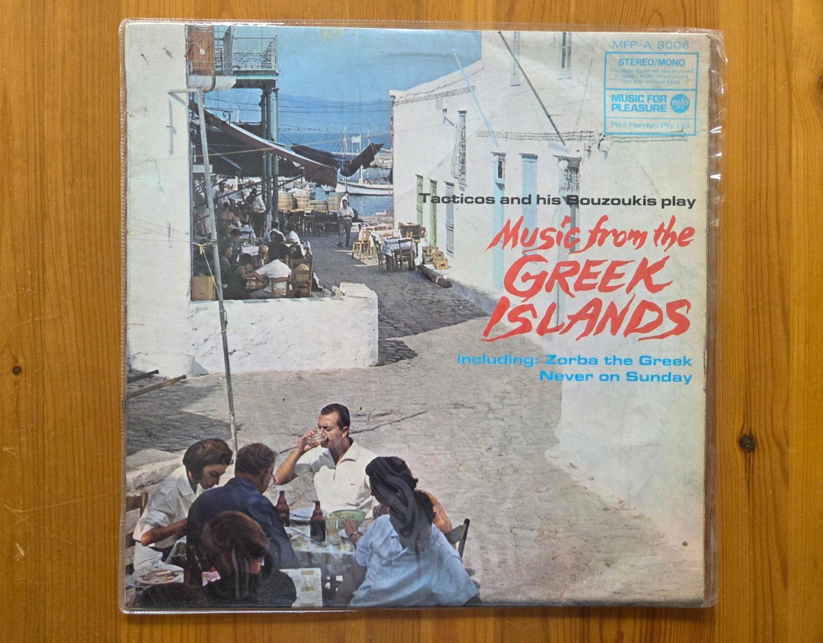 Manos Tacticos & His Bouzoukis Music from the Greek Islands, Cd's en Dvd's, Beschermende buitenhoes, Ophalen of Verzenden, Gebruikt