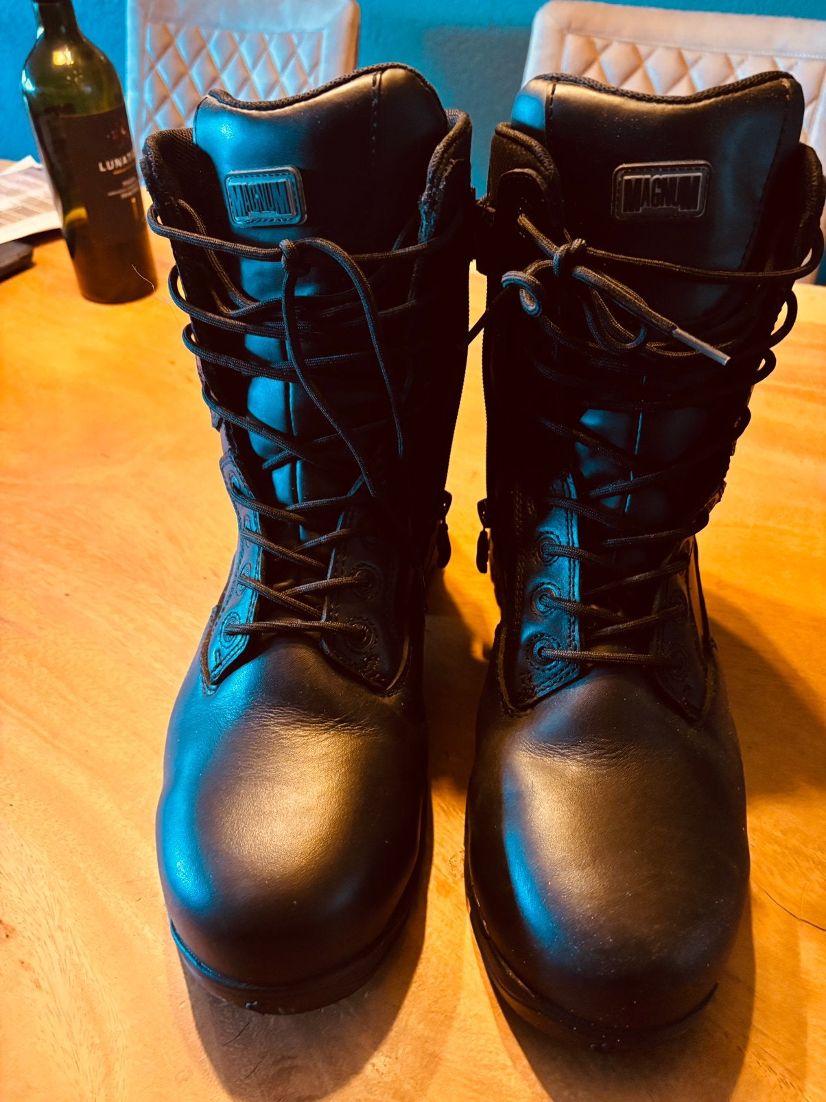 Magnum’s, Ophalen of Verzenden, Zo goed als nieuw, Schoenen