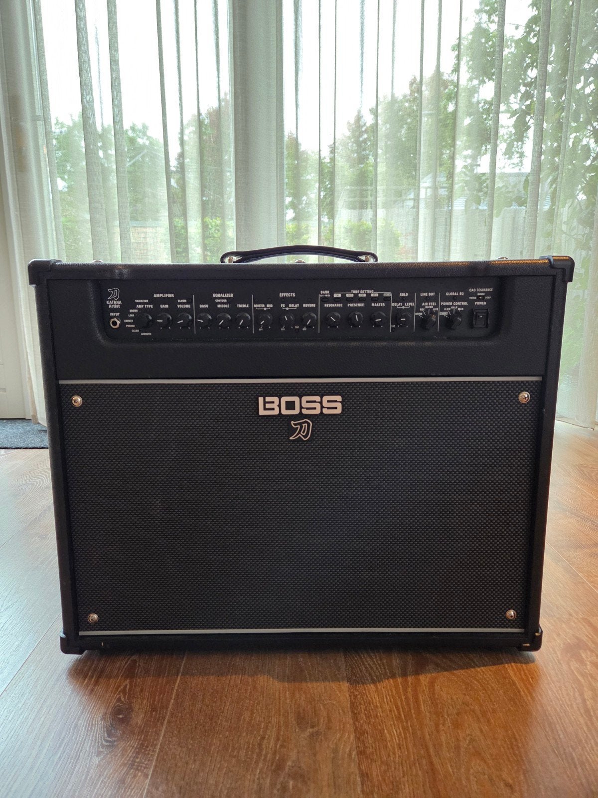Boss Katana Artist Gen3 100 watt + footswitch  bluetooth, Muziek en Instrumenten, Ophalen, Zo goed als nieuw, 100 watt of meer