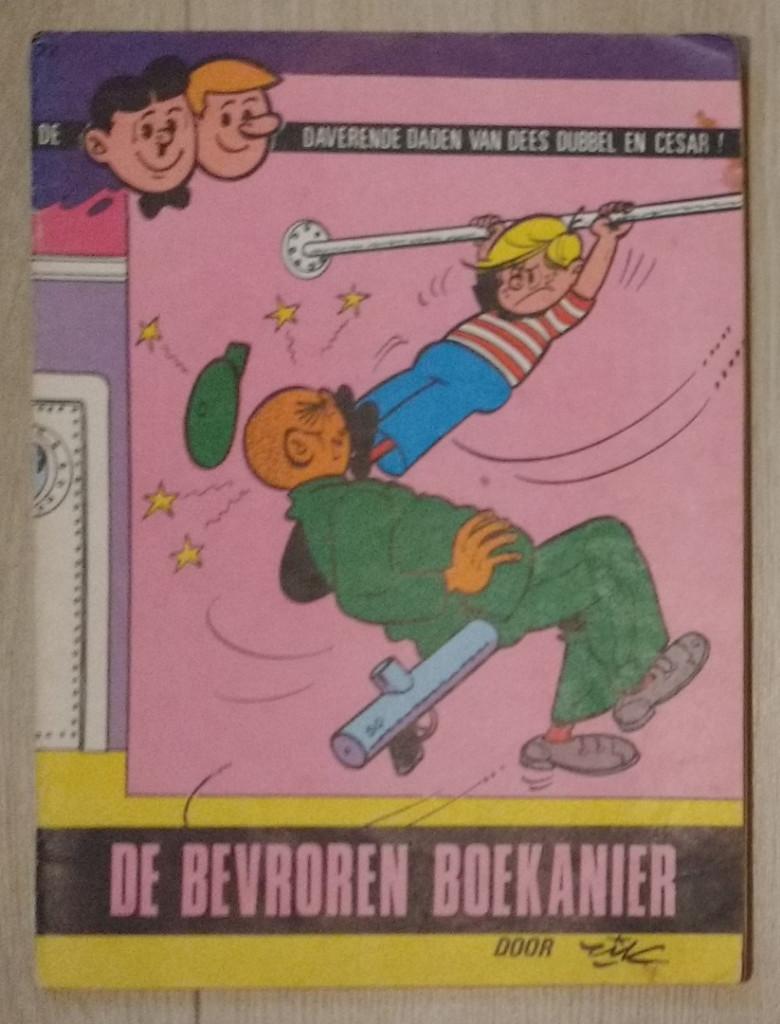 Dees Dubbel en Cesar 22: De bevroren boekanier, Eén stripboek, Ophalen