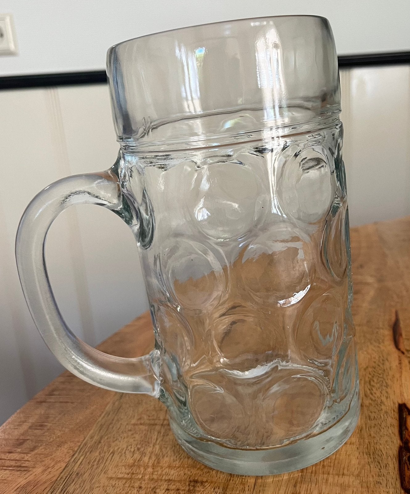 Grote glazen bierpul met inhoud van 1 liter, Ophalen of Verzenden, Zo goed als nieuw, Bierglas