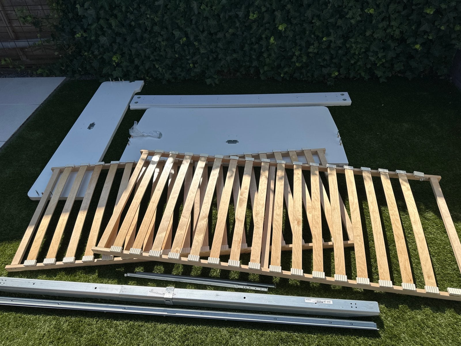 IKEA Askvoll bedframe met lattenbodem en SKORVA middenbalk, Wit, Tweepersoons, Ophalen of Verzenden, Zo goed als nieuw
