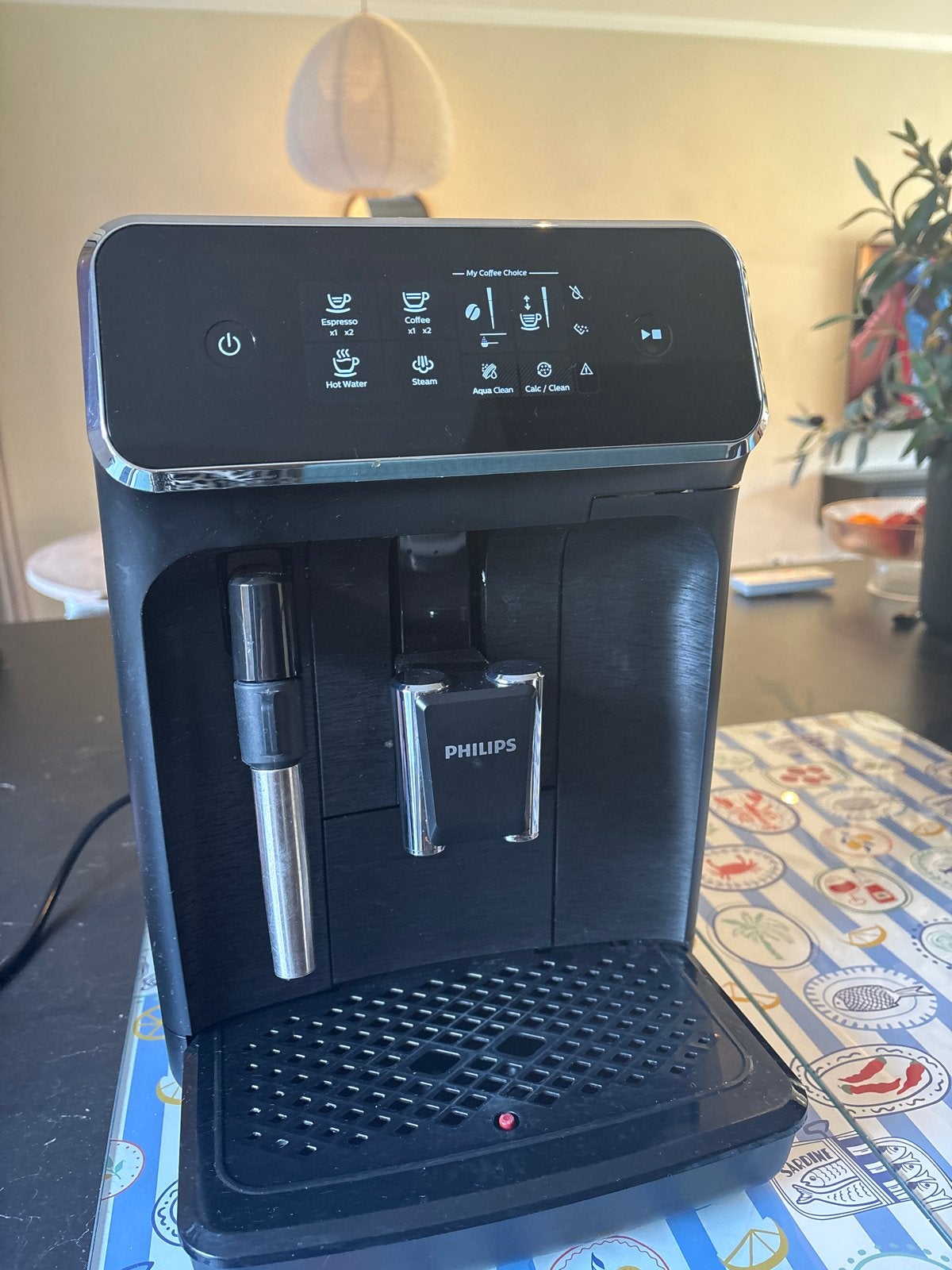 Philips EP2220/10 Volautomatische Espressomachine Zwart, Witgoed en Apparatuur, Afneembaar waterreservoir, Espresso apparaat, Zo goed als nieuw