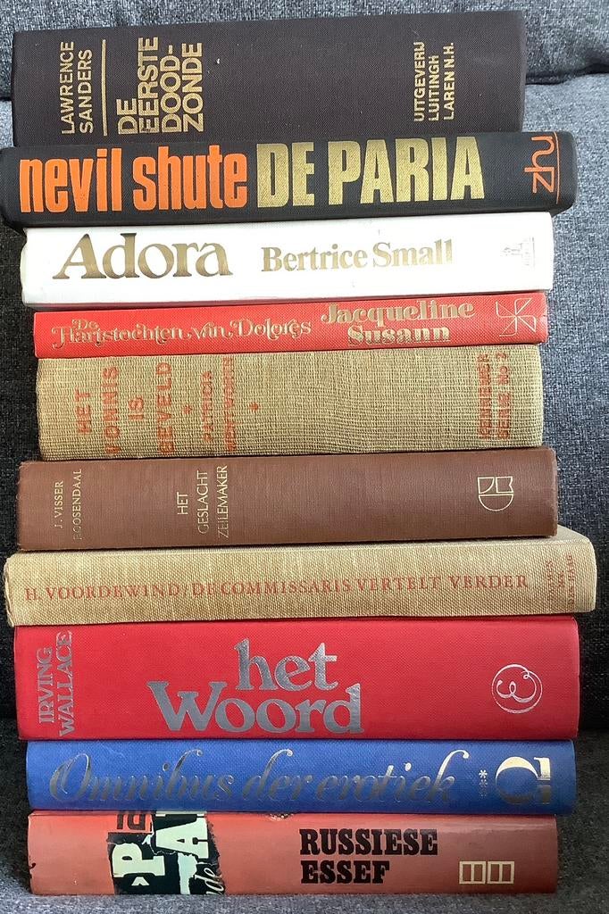 10 boeken (gebonden) €1,- per stuk, Ophalen of Verzenden, Gelezen, Verschillende onderwerpen