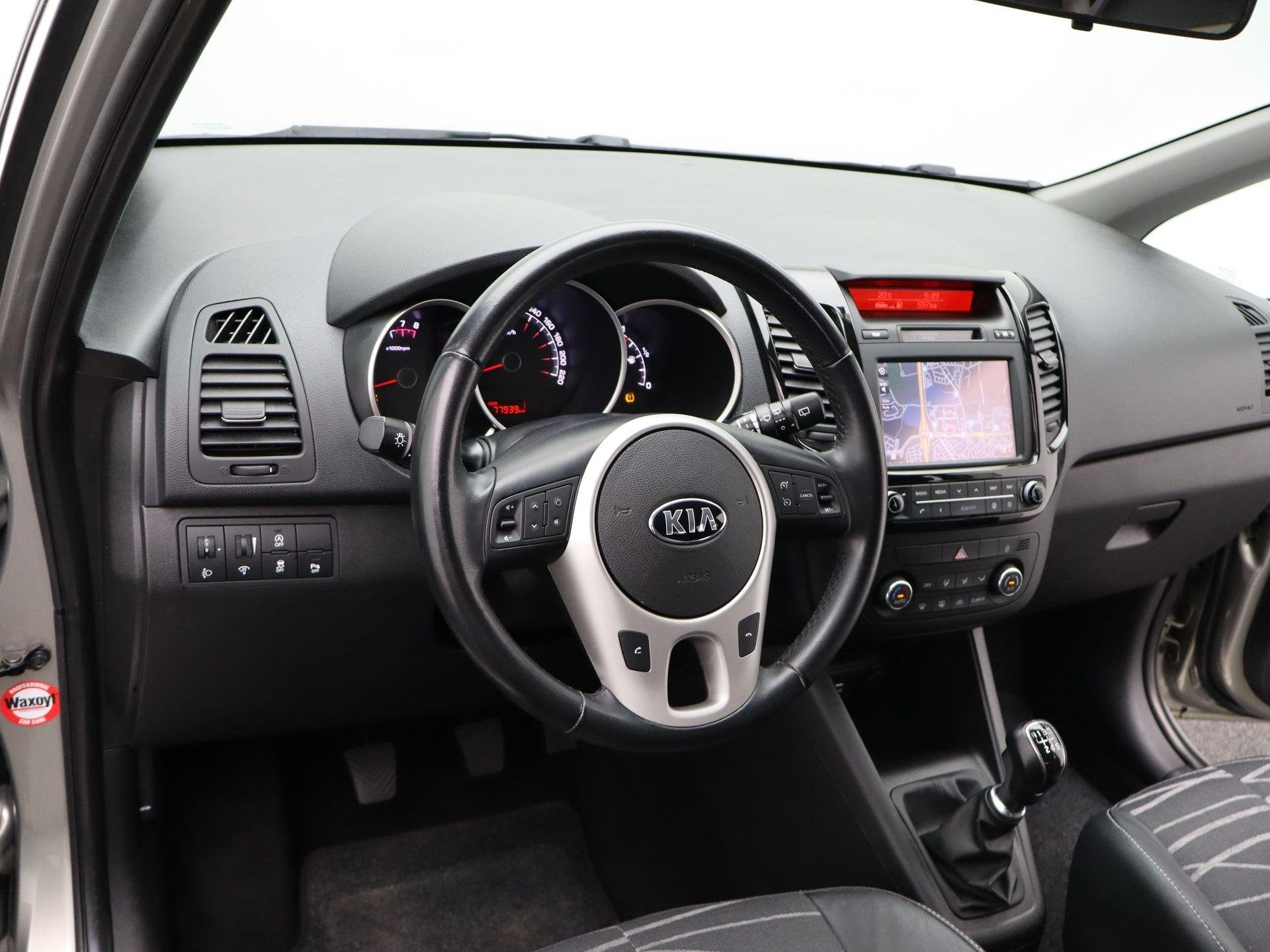Kia Venga 1.6 CVVT DynamicPLusLine Trekhaak | Navi | Camera, Auto's, Gebruikt, 4 cilinders, Bedrijf, Handgeschakeld