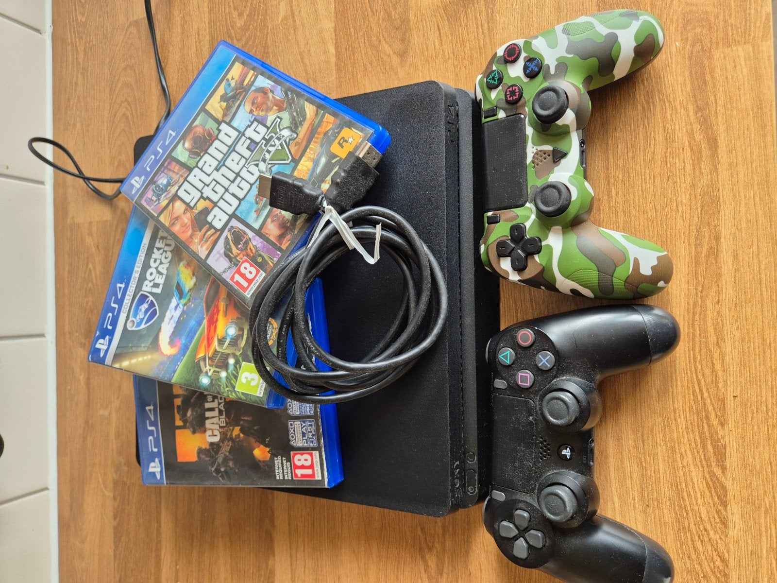 playstation 4, Ophalen, Met 2 controllers, Original