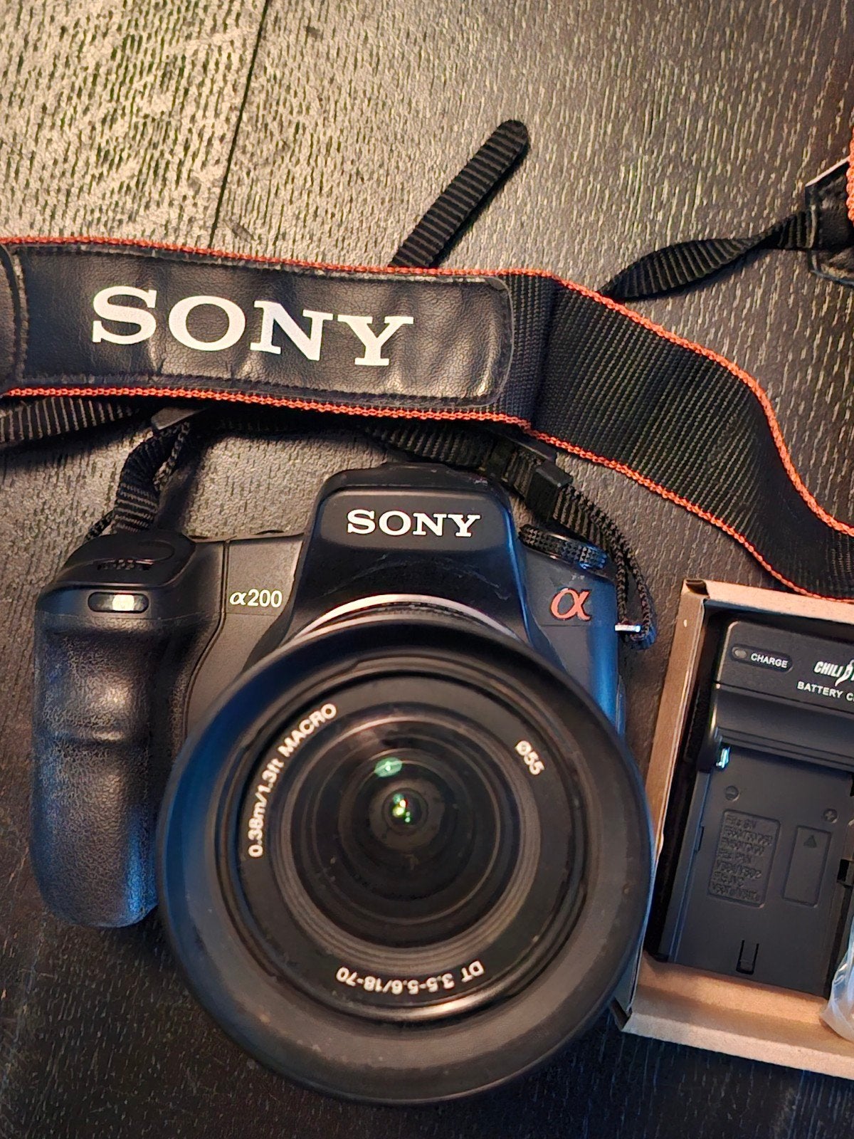 Sony Alpha a200 digitale spiegelreflexcamera, Ophalen of Verzenden, Sony