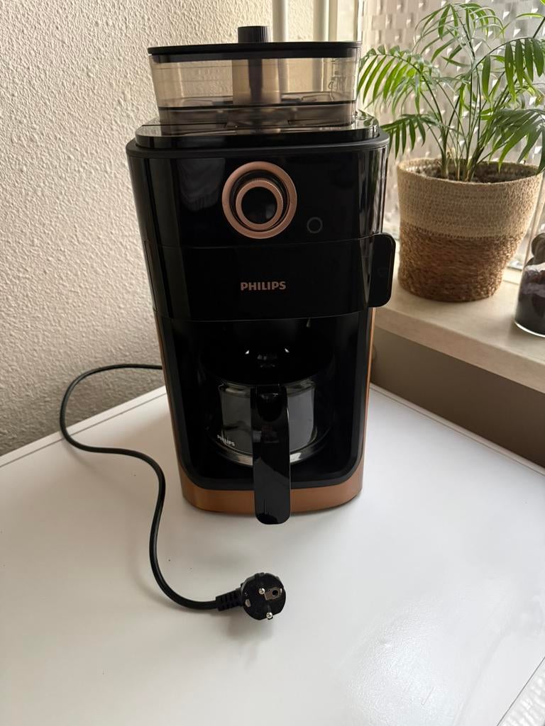 Phillips Grind & Brew Copper Metal, 10 kopjes of meer, Koffiemachine, Zo goed als nieuw, Koffiebonen