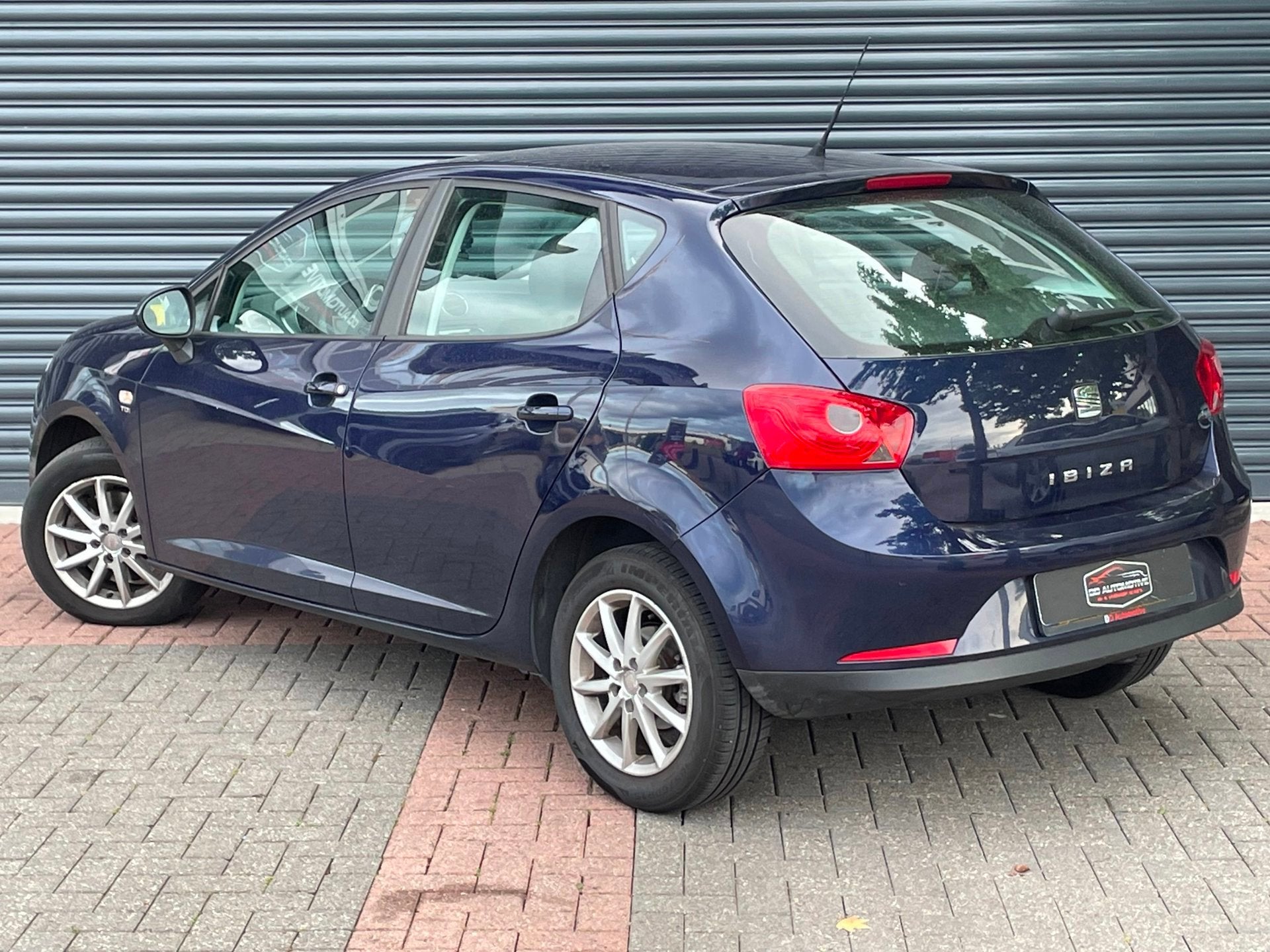 Seat Ibiza 1.6 TDI Sport Airco | Cruise | Euro 5, Auto's, Voorwielaandrijving, Euro 5, Stof, Gebruikt