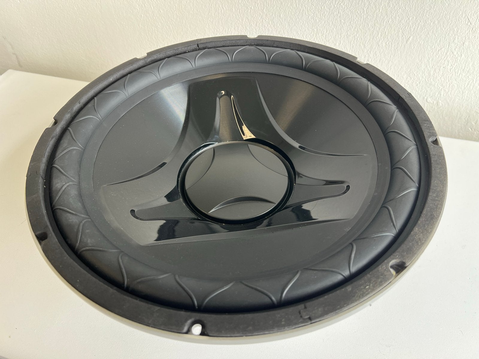 Nieuwe 15 inch Subwoofer heel krachtig, Ophalen of Verzenden, Gebruikt, Subwoofer, Overige merken