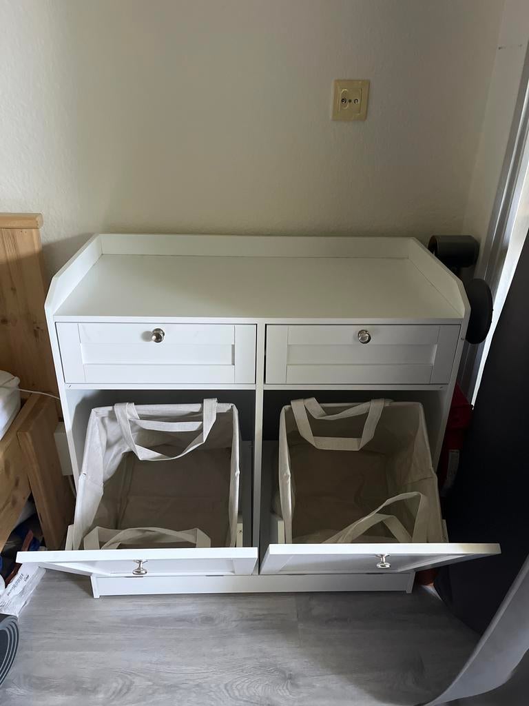 Wasmand kast, Ophalen, Gebruikt, 25 tot 50 cm, Minder dan 100 cm