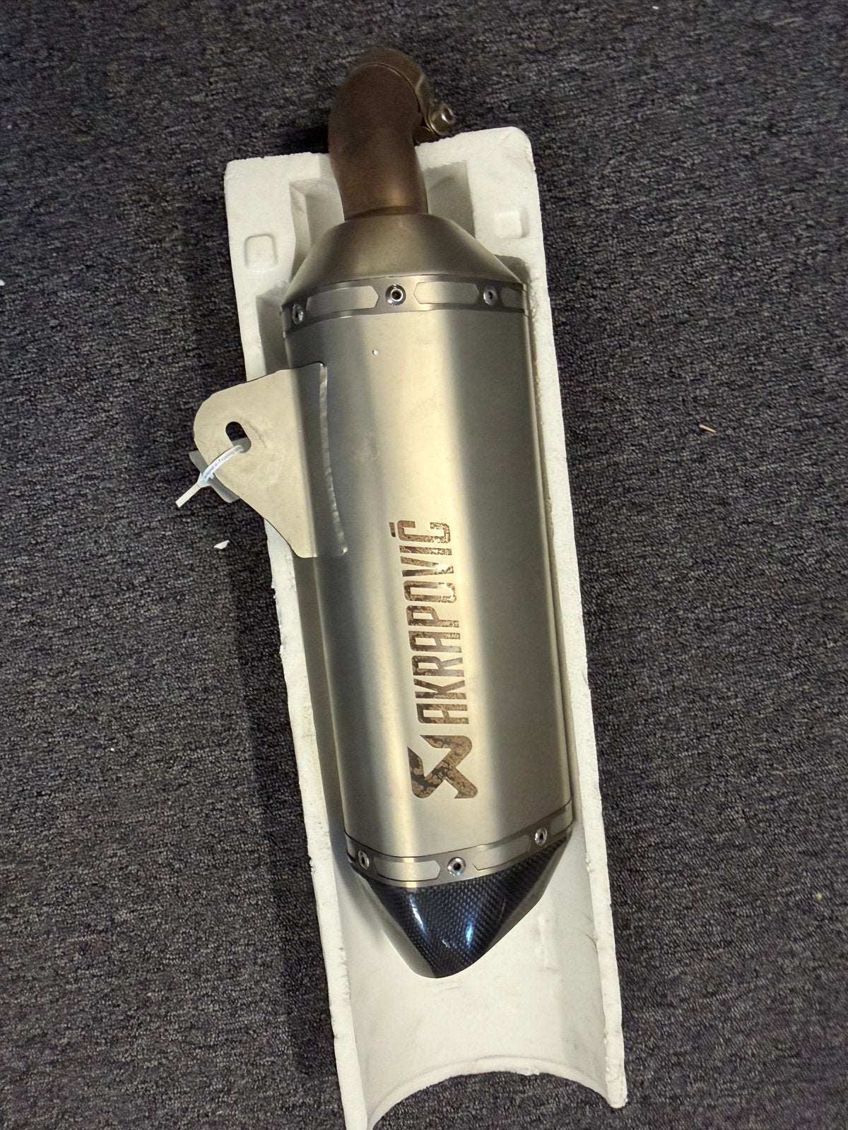 Akrapovic einddemper voor BMW C 650 GT, Motoren, Ophalen, Gebruikt
