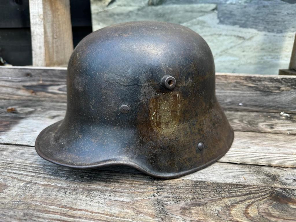 Duitse M16 helm doorgebruikt wo2 wo1 hele nette staat, Verzamelen, Militaria | Tweede Wereldoorlog, Ophalen of Verzenden, Landmacht