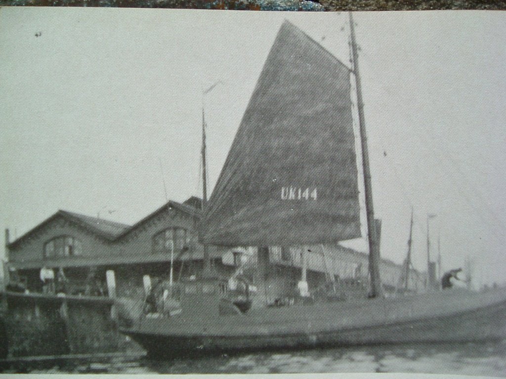 Botters., Verzamelen, Scheepvaart, Ophalen of Verzenden, Zo goed als nieuw, Zeilboot, Boek of Tijdschrift