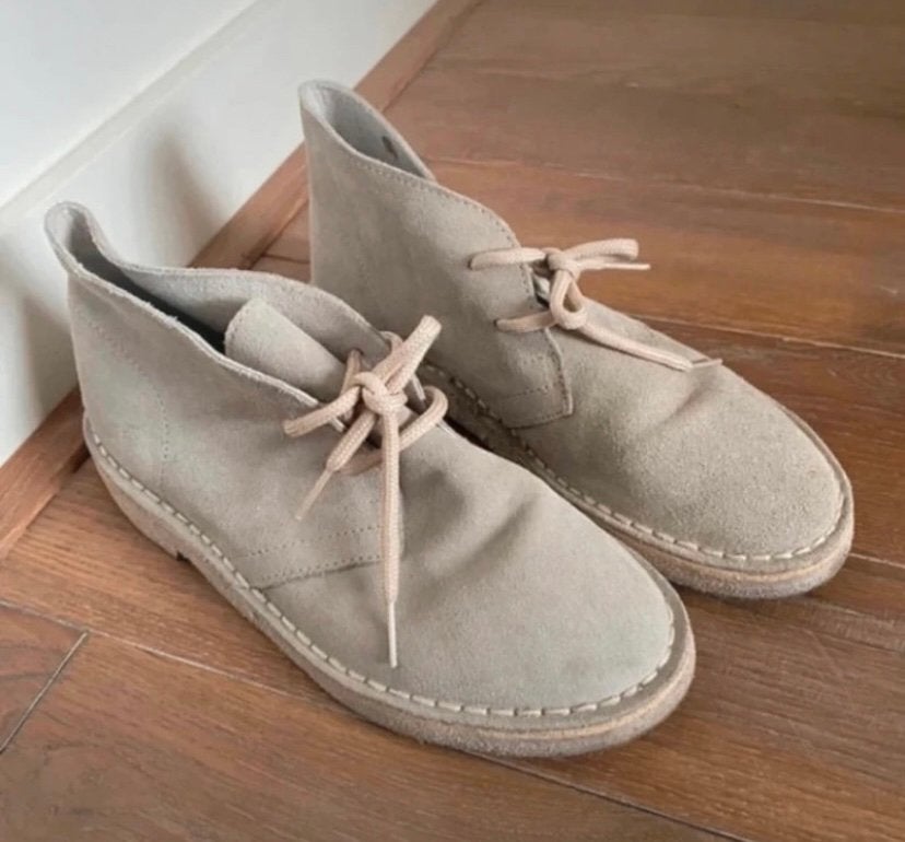 New: beige schoenen maat 38, Beige, Ophalen of Verzenden, Sneakers of Gympen, Zo goed als nieuw