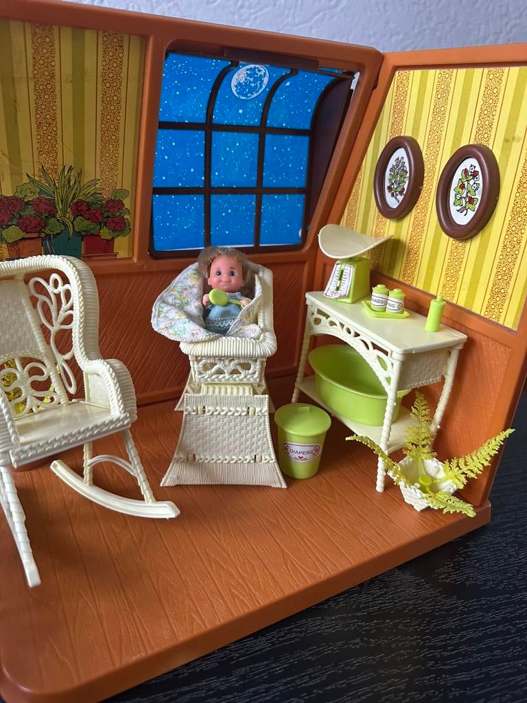 Familie sunshine babyroom, Verzamelen, Ophalen of Verzenden, Gebruikt, Poppenhuis