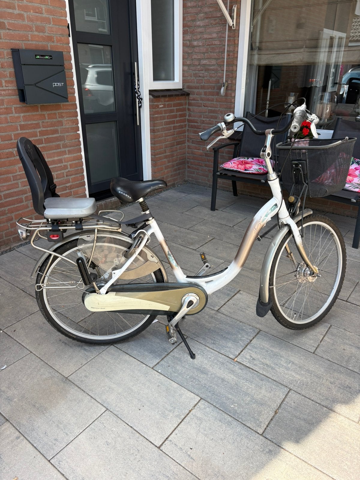 Sparta dames fiets, Ophalen, Sparta, Gebruikt, Dubbele standaard