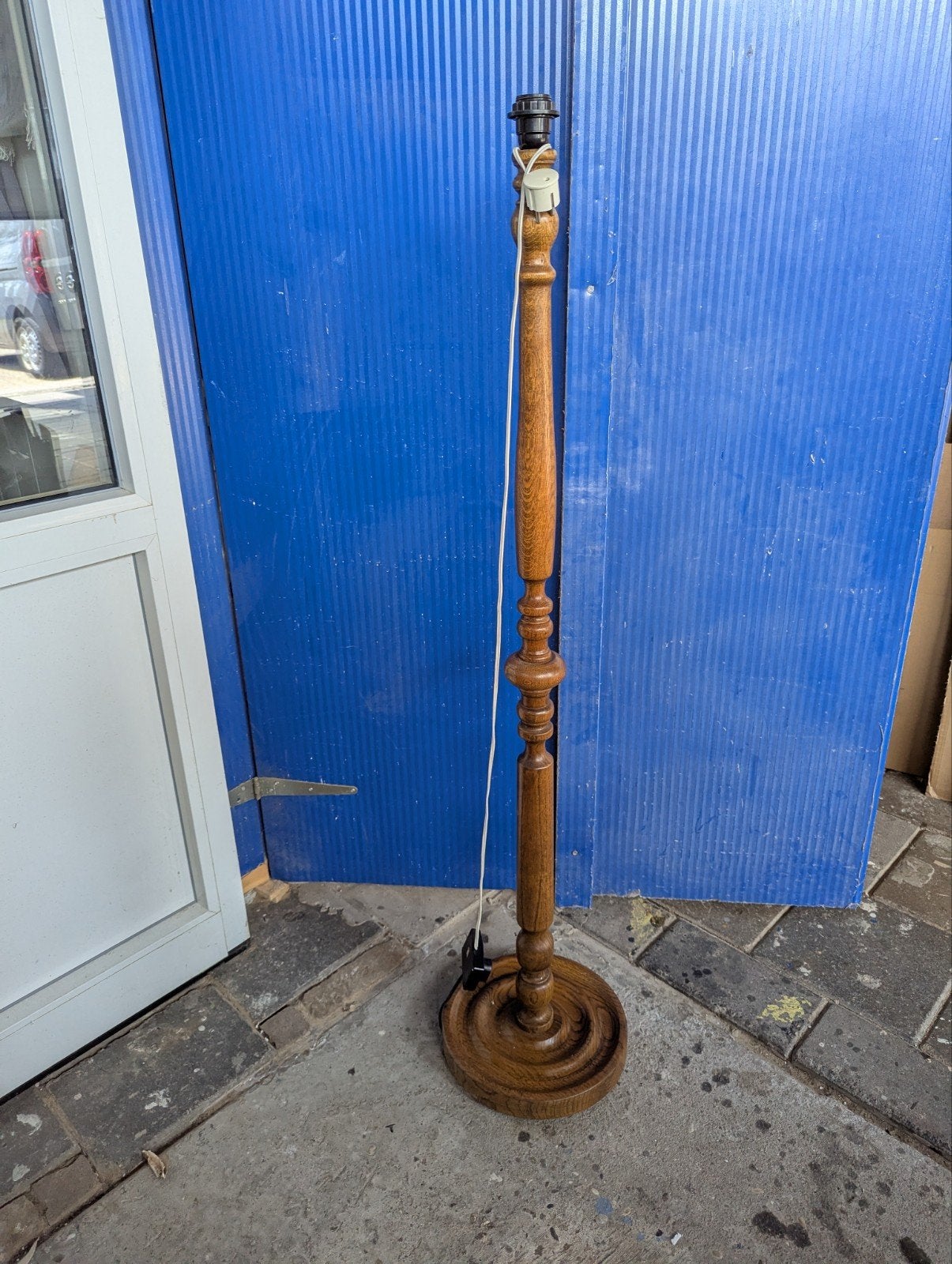 Massief houten vloer lamp, Ophalen, Zo goed als nieuw, Minder dan 100 cm