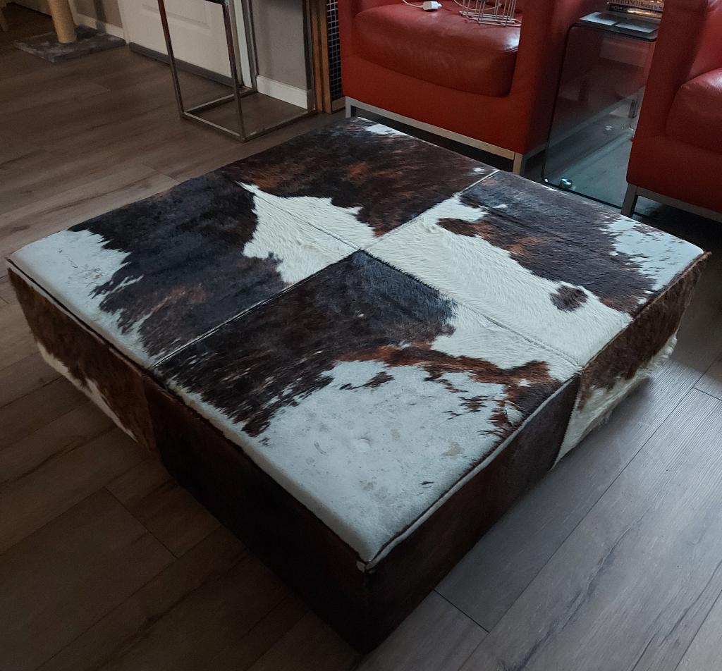 Poef koeienhuid merk Bert Plantagie, Ophalen, Minder dan 50 cm, Gebruikt, Vierkant