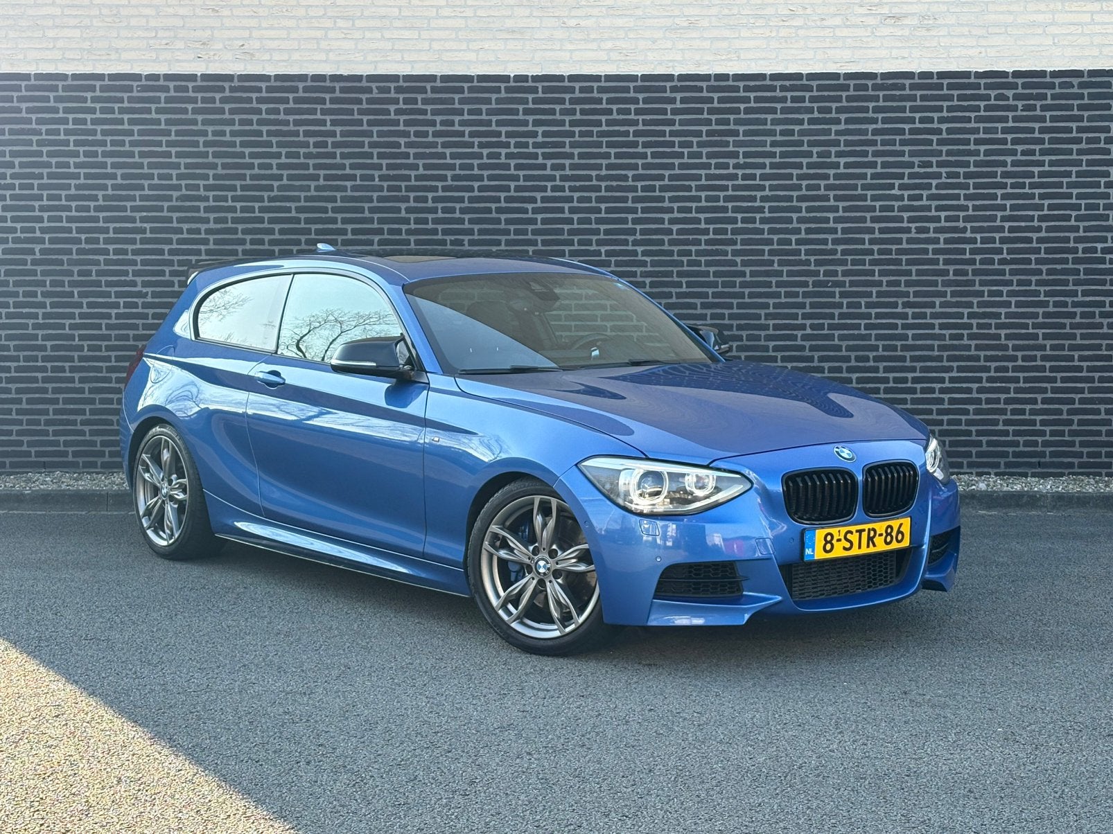BMW 1-Serie 3.0 M135i 3DR AUT 2012 Blauw, Auto's, BMW, Particulier, 1-Serie, Benzine, E, Hatchback, Automaat, Geïmporteerd, Blauw