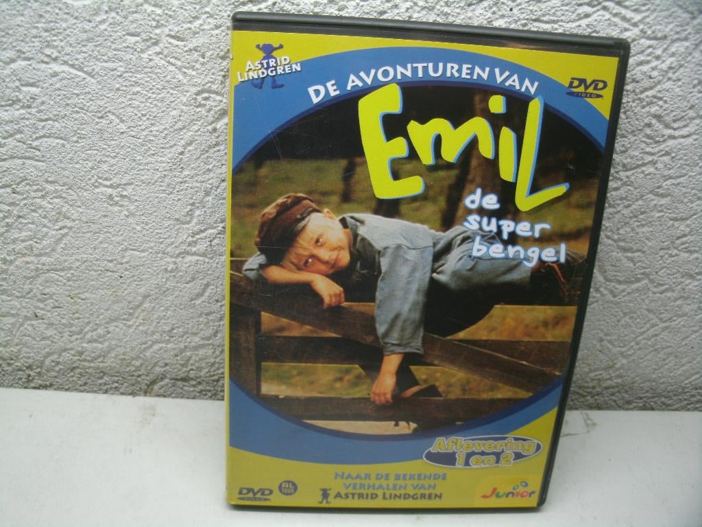 dvd 231k emil de super bengel aflevering 1-2, Cd's en Dvd's, Dvd's | Kinderen en Jeugd, Alle leeftijden, Ophalen of Verzenden