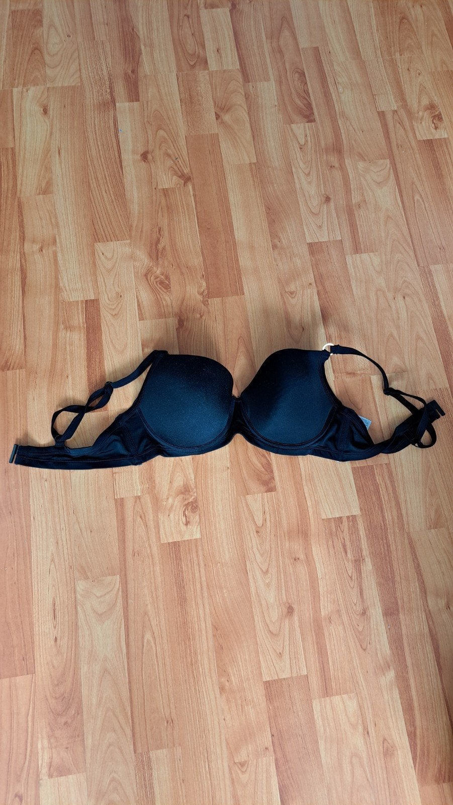 Zwart bikini bovenstukje maat 85D, Kleding | Dames, Badmode en Zwemkleding, Zwart, Ophalen of Verzenden, Zo goed als nieuw, Bikini