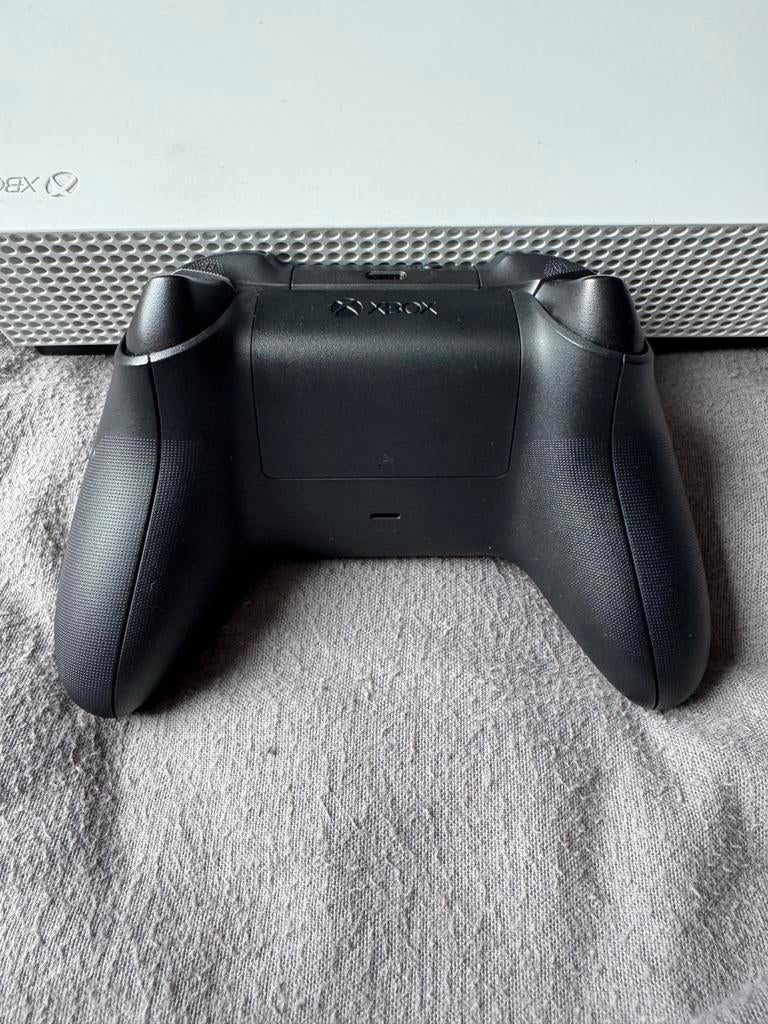 Xbox One S 500GB met controller, Spelcomputers en Games, Spelcomputers | Xbox One, Ophalen, 500 GB, Xbox One S, Zo goed als nieuw