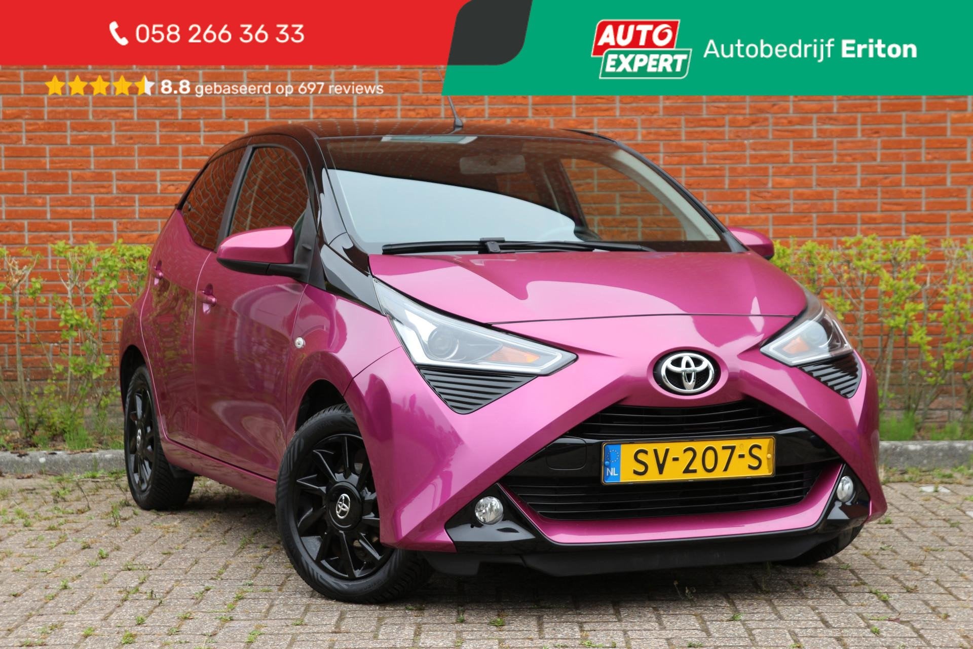 Toyota Aygo 1.0 VVT-i 73pk x-clusiv UNIEK! | NL-auto | Uniek, Voorwielaandrijving, Overige kleuren, 4 stoelen, Leder en Stof