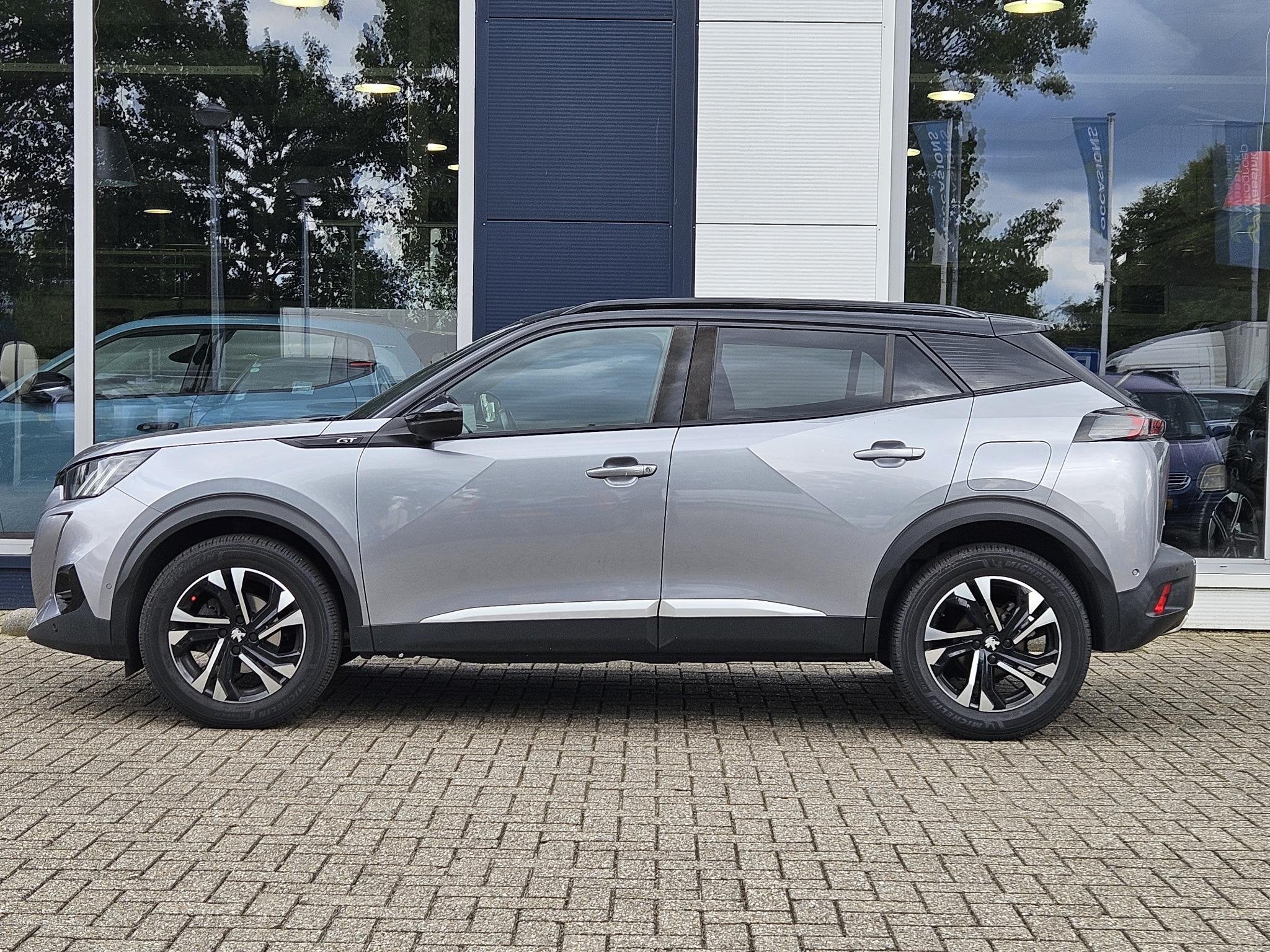 Peugeot 2008 1.2 PureTech GT-Line | Camera | Cruise Control, Voorwielaandrijving, Gebruikt, Euro 6, 1199 cc
