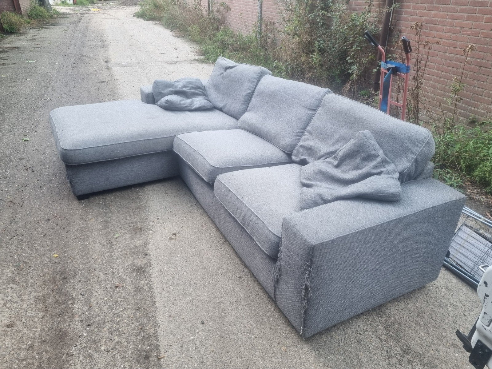 Gratis Hoekbank 300x180 cm - Gebruikt, Huis en Inrichting, Banken | Bankstellen, Ophalen, Gebruikt, Hoekbank, 300 cm of meer