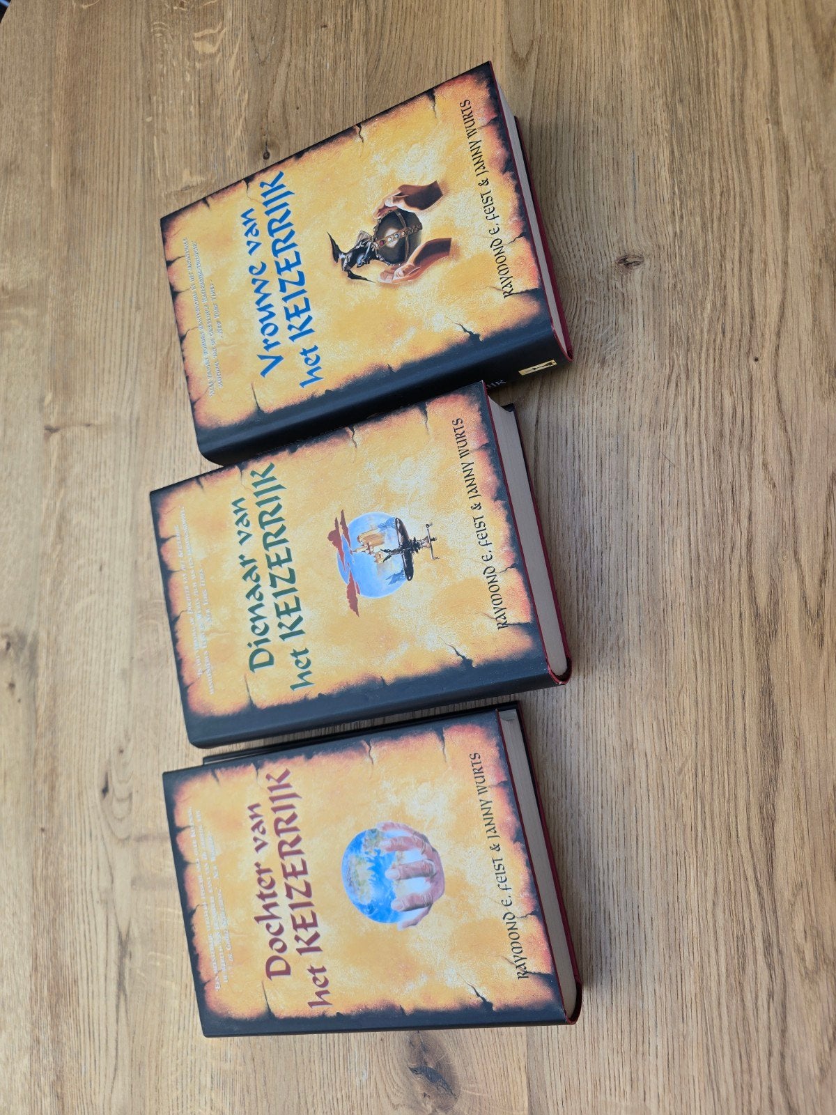 De Keizerrijk-trilogie - Raymond E. Feist & Janny Wurts, Ophalen of Verzenden, Zo goed als nieuw, Raymond E. Feist & Janny Wurts