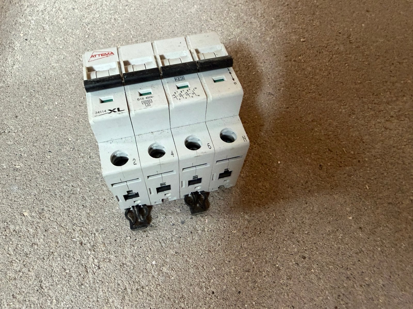 Attema XL B16 3-fase schakelautomaat, Ophalen, Gebruikt, Attema, Installatieautomaat