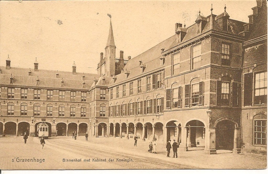 Oude Ansichtkaart Binnenhof Den Haag 1913, Ophalen of Verzenden, Voor 1920, Gelopen, Zuid-Holland